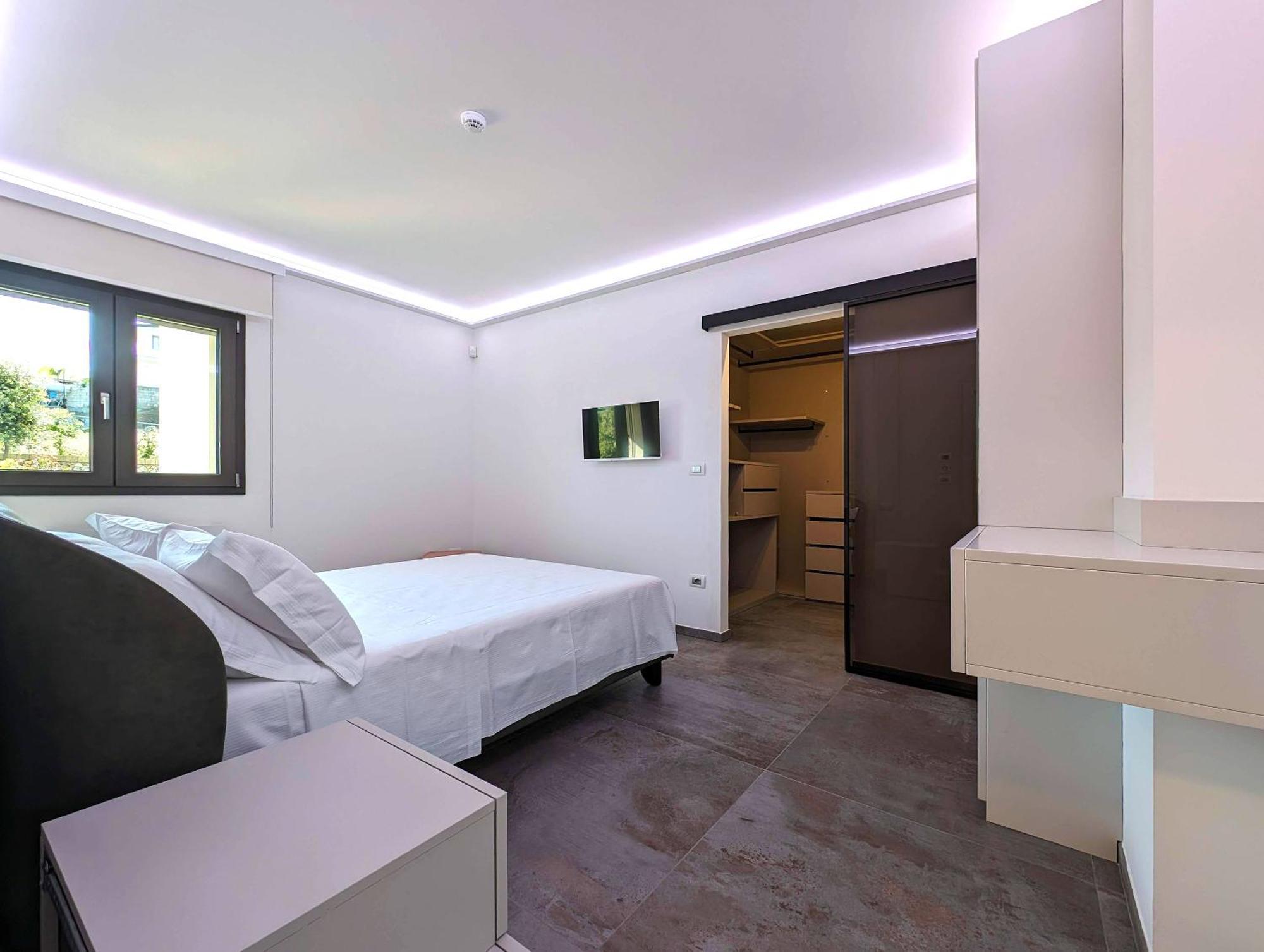 Alternative Relax Rooms By Oikia Vacanze Scorrano  Esterno foto